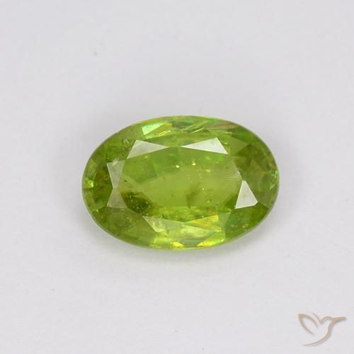 0.73ct 자연스러운 밝은 녹색 스피네, 타원형, VS-SI