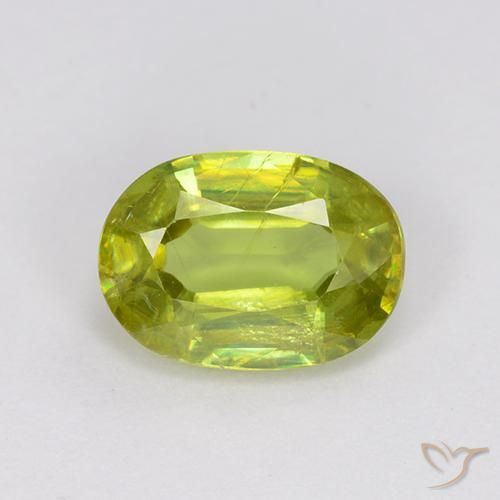 1.37ct 자연스러운 밝은 녹색 스피네, 타원형, VS-SI