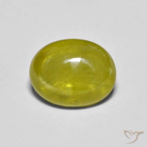 2.34ct 자연스러운 따뜻한 포레스트 그린 스피네, 타원형, 투명한