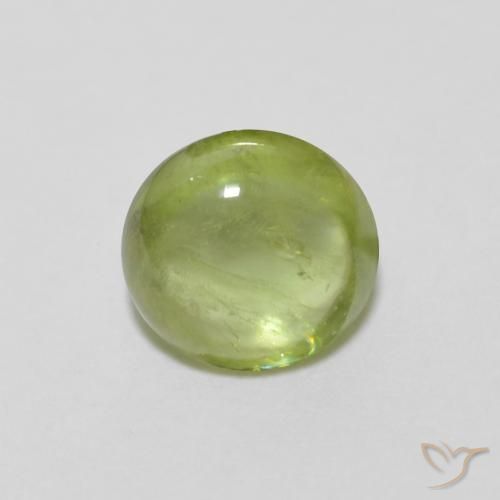 0.95ct 자연스러운 미디엄 그린 스피네, 타원형, 투명한