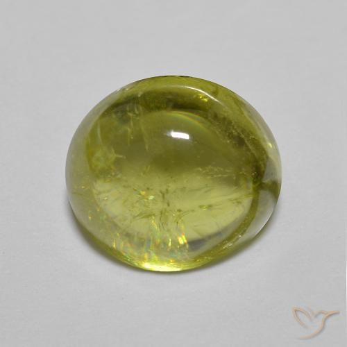 2.65ct 자연스러운 미디엄 그린 스피네, 타원형, 투명한
