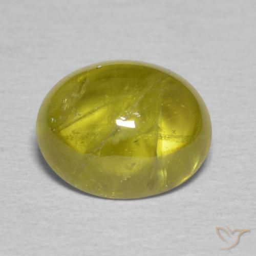 2.33ct 자연스러운 황록색 스피네, 타원형, 투명한