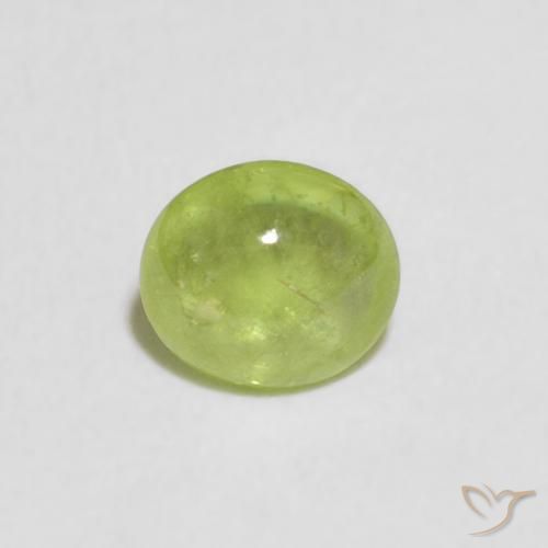 0.78ct 자연스러운 미디엄 그린 스피네, 타원형, 투명한