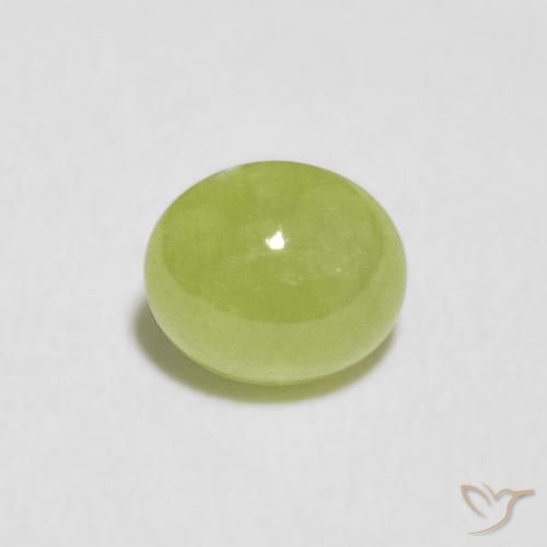 0.85ct 자연스러운 밝은 녹색 스피네, 타원형, 투명한