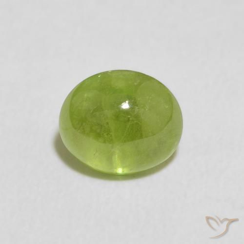 1.32ct 자연스러운 미디엄 그린 스피네, 타원형, 투명한
