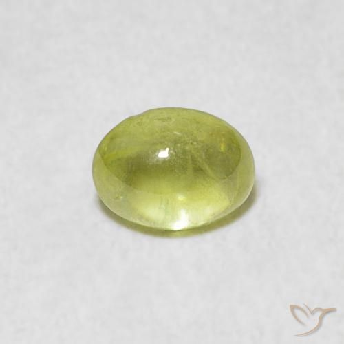 0.77ct 자연스러운 라임 그린 스피네, 타원형, 투명한