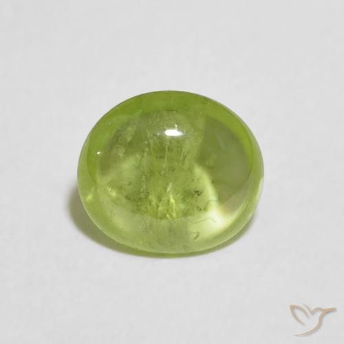 1.04ct 자연스러운 미디엄 그린 스피네, 타원형, 투명한