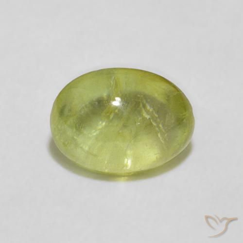 1.86ct 자연스러운 연한 초록색 스피네, 타원형, 투명한