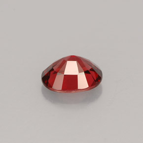 0.76캐럿 천연 레드 스피넬, 타원형 컷, 6.2×5.1 mm, VS
