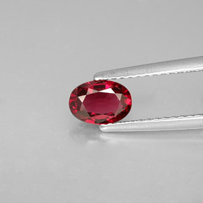 0.70캐럿 천연 레드 스피넬, 타원형 컷, 6.5×4.6 mm, VS