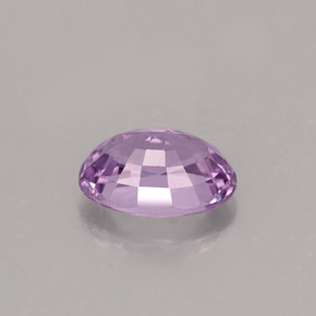 1.06캐럿 천연 바이올렛 스피넬, 타원형 컷, 7.2×5.1 mm, VVS