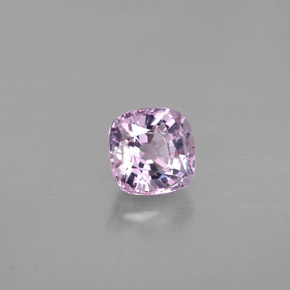 1.13캐럿 천연 라이트 바이올렛 스피넬, 쿠션 컷, 5.7×5.7 mm, VS