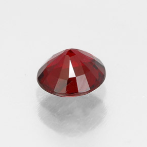 0.68캐럿 천연 레드 스피넬, 라운드 컷, 5.43 mm, VS