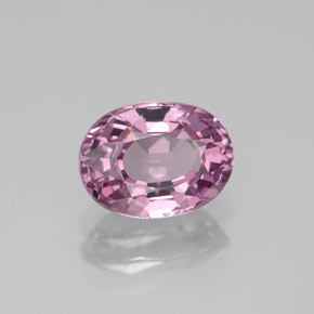 1.61캐럿 천연 바이올렛 핑크 스피넬, 타원형 컷, 8.1×6 mm, VS