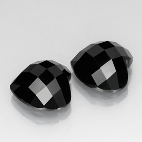 14.26캐럿 천연 검정색 스피넬 보석, 하트 모양, 12.1×11.8 mm, 불투명체