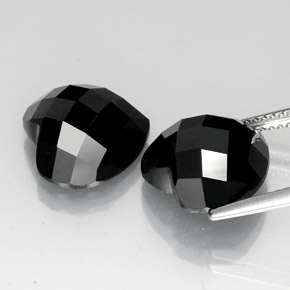 14.26캐럿 천연 검정색 스피넬 보석, 하트 모양, 12.1×11.8 mm, 불투명체