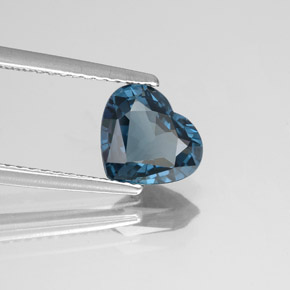 1.52캐럿 천연 깊은 녹청색 스피넬, 하트 모양, 8.1×7 mm, VS