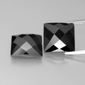 15.79캐럿 천연 숄 스피넬 보석, 스퀘어, 11.8×11.7 mm, 불투명체
