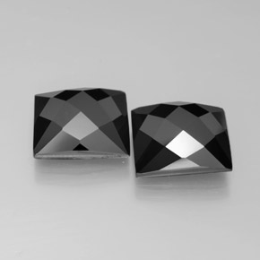 15.79캐럿 천연 숄 스피넬 보석, 스퀘어, 11.8×11.7 mm, 불투명체
