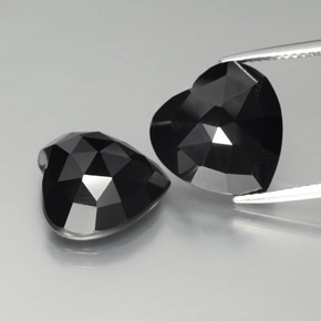 17.28캐럿 천연 골드 광택이 있는 블랙 스피넬 보석, 하트 모양, 13.2×12.7 mm, 불투명체