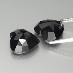17.28캐럿 천연 골드 광택이 있는 블랙 스피넬 보석, 하트 모양, 13.2×12.7 mm, 불투명체