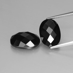12.71캐럿 천연 숄 스피넬 보석, 타원형 컷, 불투명체