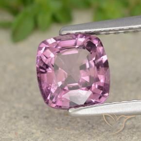 1.51캐럿 천연 딥 라벤더 스피넬, 쿠션 컷, 6.8×6.5 mm, VVS-VS