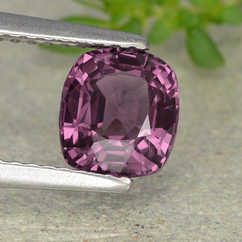 1.29캐럿 천연 붉은빛 퍼플 스피넬, 쿠션 컷, 6.7×6.1 mm, VVS