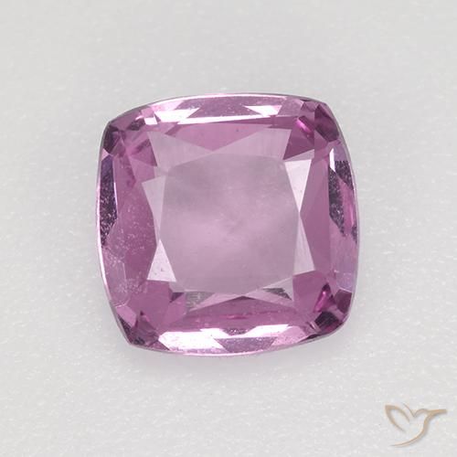 0.82ct 자연스러운 보이젠베리 스피넬, 방석, VVS-VS