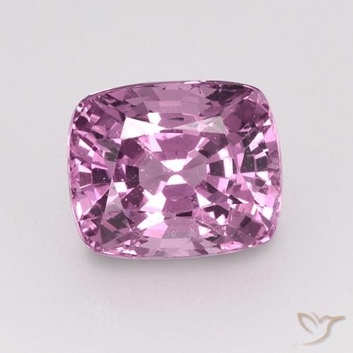 1.36ct 자연스러운 미디엄 퍼플 스피넬, 방석, VS