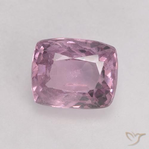 1.41ct 자연스러운 미디엄 퍼플 스피넬, 방석, VS