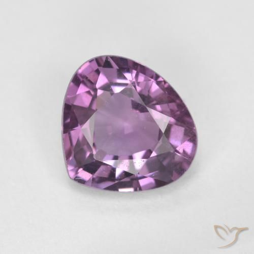 0.68ct 자연스러운 어두운 보라색 스피넬, 배 모양, VS