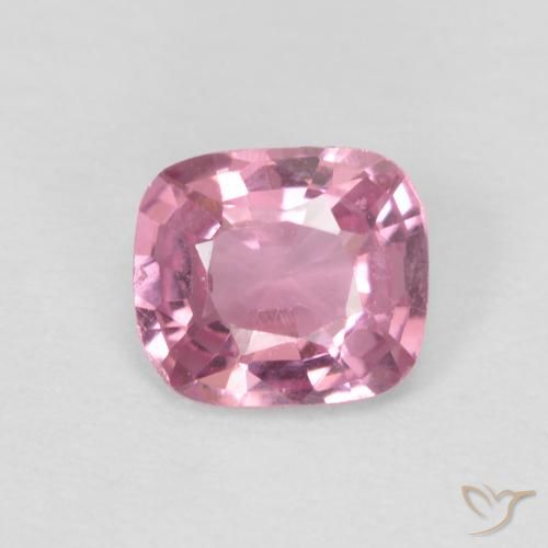 0.42ct 자연스러운 풍선껌 핑크 스피넬, 방석, VVS