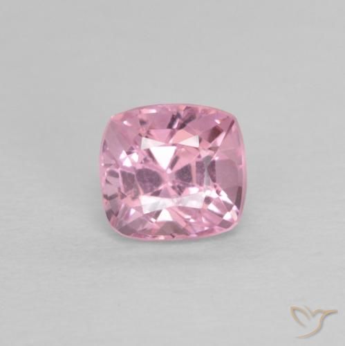 0.40ct 자연스러운 매우 밝은 분홍색 스피넬, 방석, VVS-VS