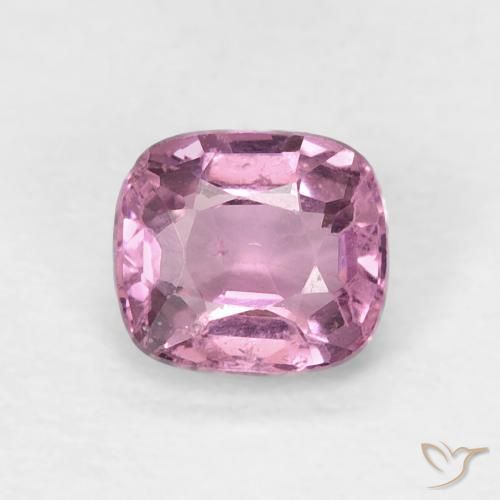 0.58ct 자연스러운 라이트 마젠타 스피넬, 방석, VS