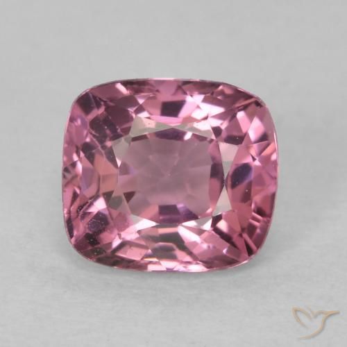 0.74ct 자연스러운 딥 라벤더 스피넬, 방석, VVS