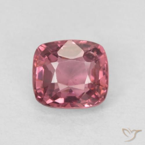0.49ct 자연스러운 적자색 스피넬, 방석, VS