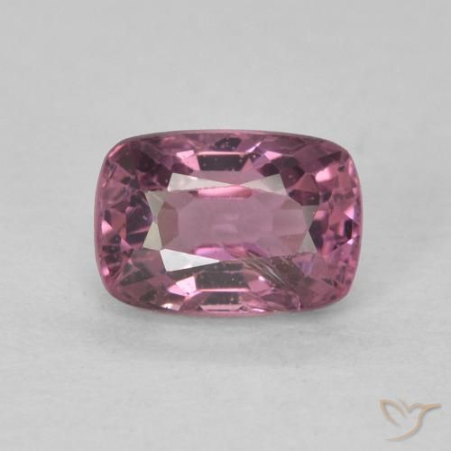 0.71ct 자연스러운 미디엄 핑크 스피넬, 방석, VS