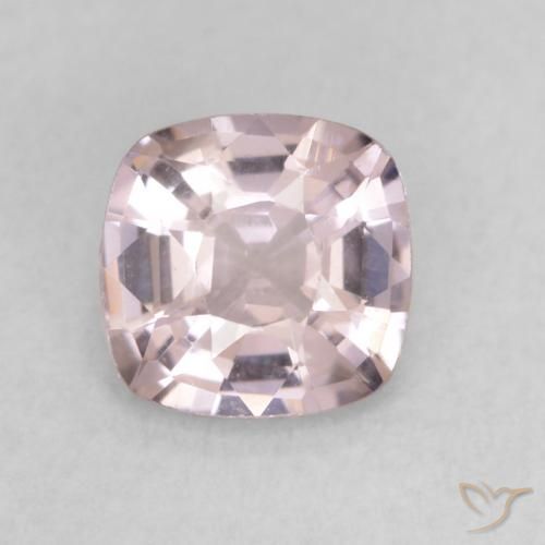 0.60ct 자연스러운 Medium Light-Pink 스피넬, 방석, VVS