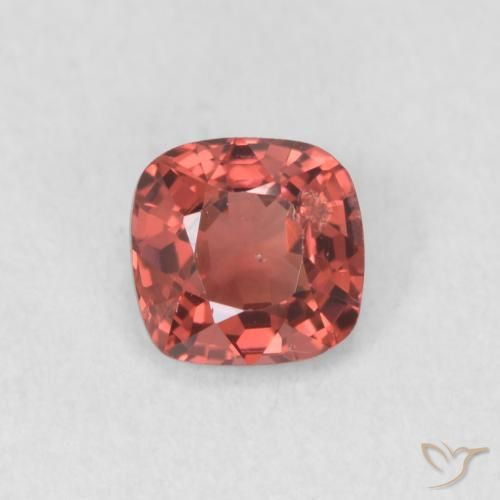 0.54ct 자연스러운 라이트 레드 스피넬, 방석, VS