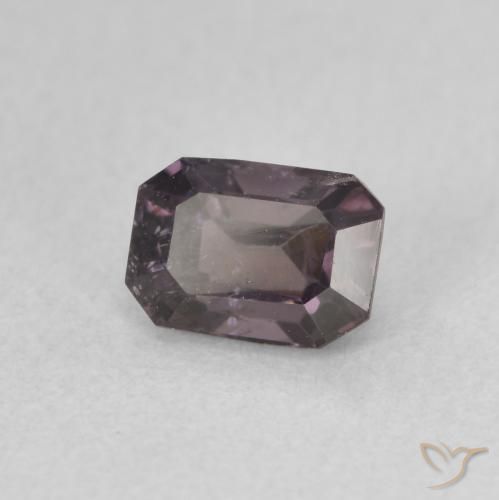 0.78ct 자연스러운 어두운 보라색 스피넬, 에메랄드 컷, VS