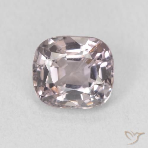 1.06ct 자연스러운 Reddish Grey 스피넬, 방석, VS