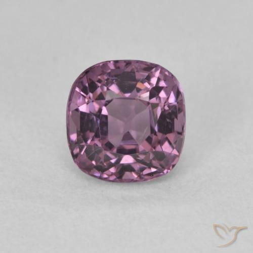 0.84ct 자연스러운 다크 상그리아 스피넬, 방석, VVS