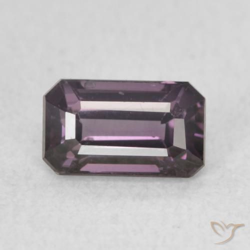 0.64ct 자연스러운 그레이프 퍼플 스피넬, 에메랄드 컷, VVS