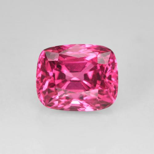 1.55ct 자연스러운 미디엄 핑크 스피넬, 방석, VVS
