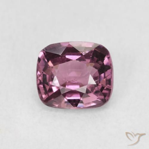 0.92ct 자연스러운 라즈베리 레드 톤 스피넬, 방석, VS