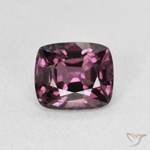 1.20ct 자연스러운 어두운 보라색 스피넬, 방석, VS