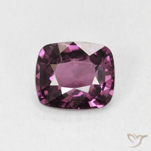 1.36ct 자연스러운 어두운 보라색 스피넬, 방석, VS