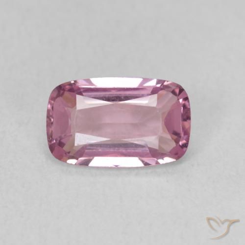 1.07ct 자연스러운 Medium Dark-Pink 스피넬, 방석, VVS-VS