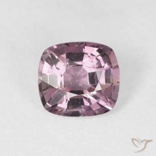 0.96ct 자연스러운 Medium Dark-Purple 스피넬, 방석, VS